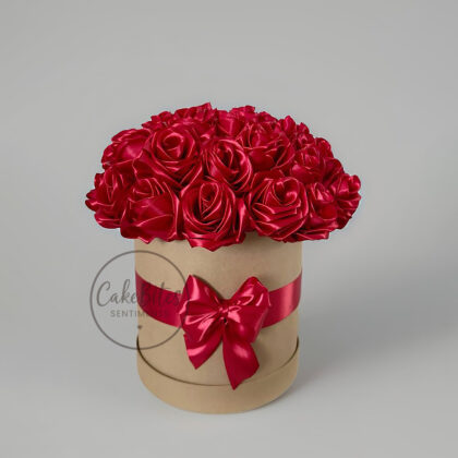 Graceful Bloom Box – Elegant Floral Display
