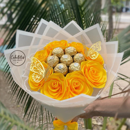 Bright Yellow Rose Gift Bouquet